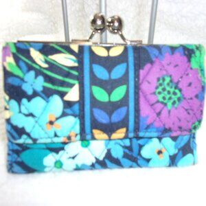 E-157 VERA BRADLEY "MIDNIGHT BLUE" TRIFOLD WALLET W/KISSLOCK CHANGE HOLDER